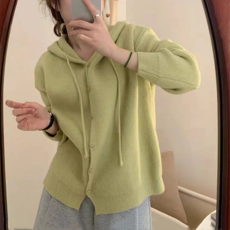 Damen Strickjacke mit Kapuze und Knopfverschluss