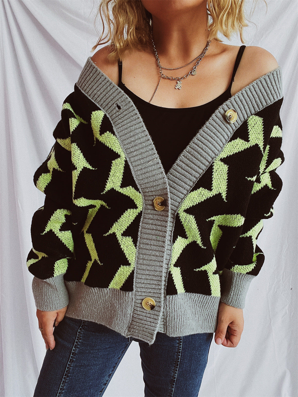 Eveloria Damen Strickjacke Geometrisches Muster Elegante Knöpfe
