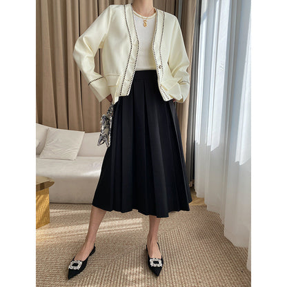 Damen Cardigan mit Kontrastdetails und feiner Struktur Eveloria