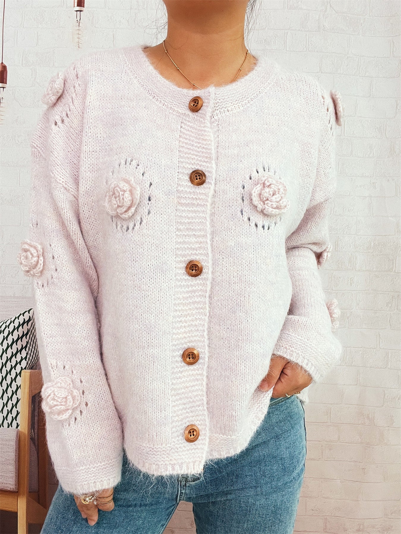 Damen Strickjacke Eveloria mit Floralmuster und Knöpfen