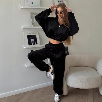 Damen Velours-Loungewear-Set mit Reißverschluss und Kapuze