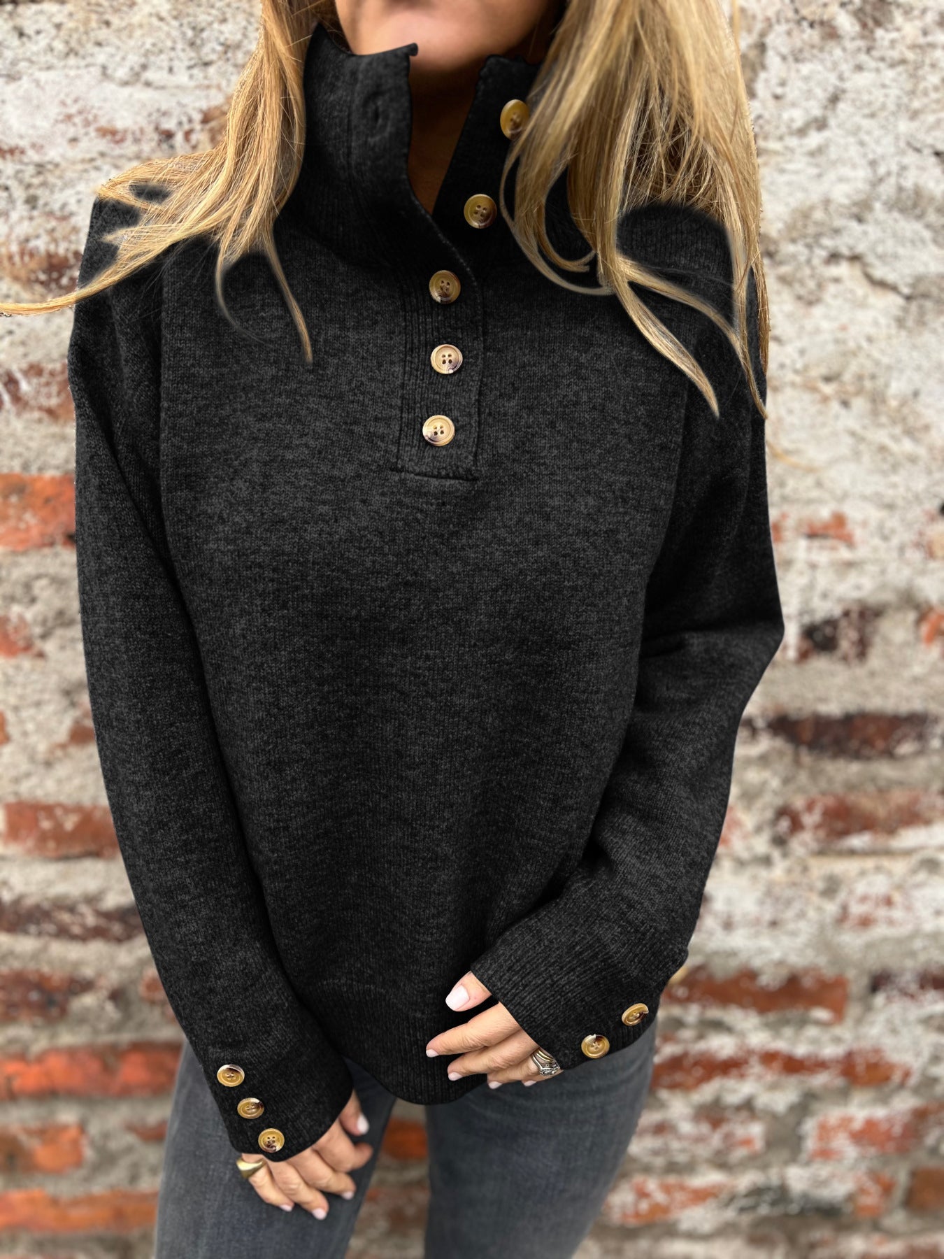 Damen Pullover Hohler Kragen Dekorative Knöpfe Eveloria