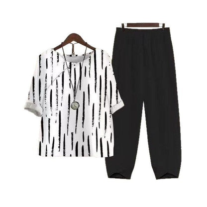 Damen Freizeit Set mit Streifen Oberteil und bequemen Hosen