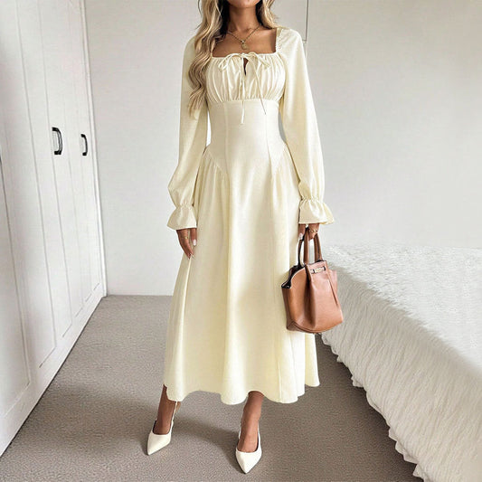 Damen Maxikleid mit Kordelzug und Puffärmeln Eveloria - Eveloria
