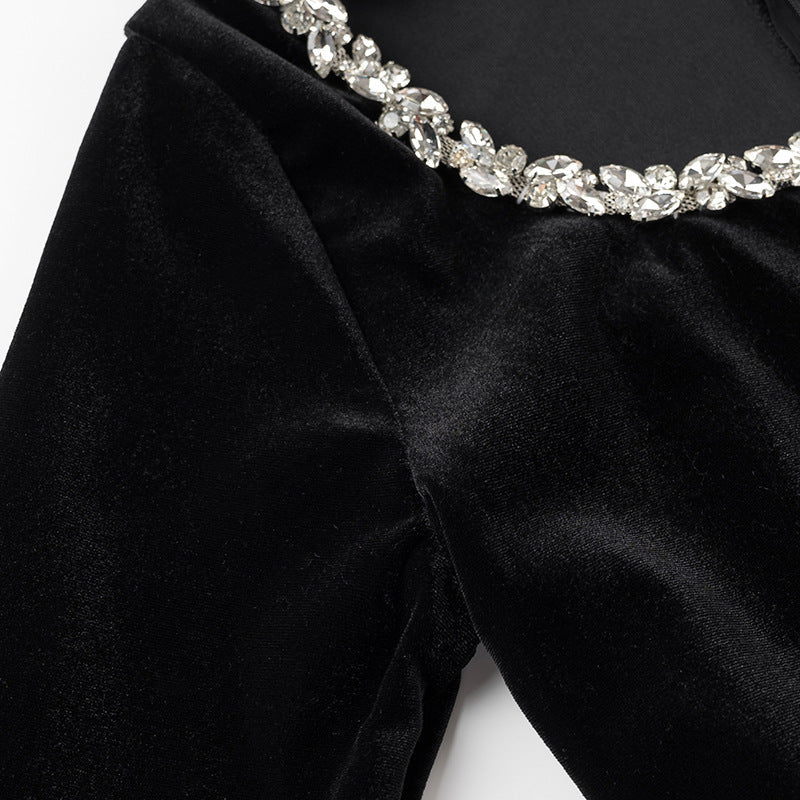 Damen Velourskleid Eleganter Schmuckkragen