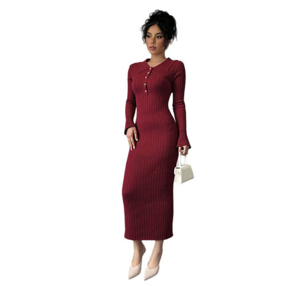 Damen Maxikleid Figurbetont Polokragen Knopfleiste Eveloria