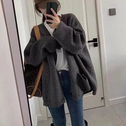 Damen Oversized Strickjacke V-Ausschnitt mit Taschen - Eveloria