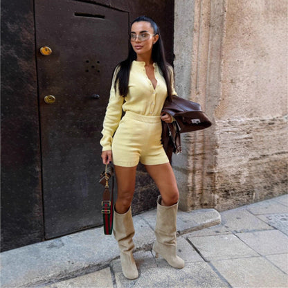 Damen Strickoverall Kurzbein mit Knöpfen Beige