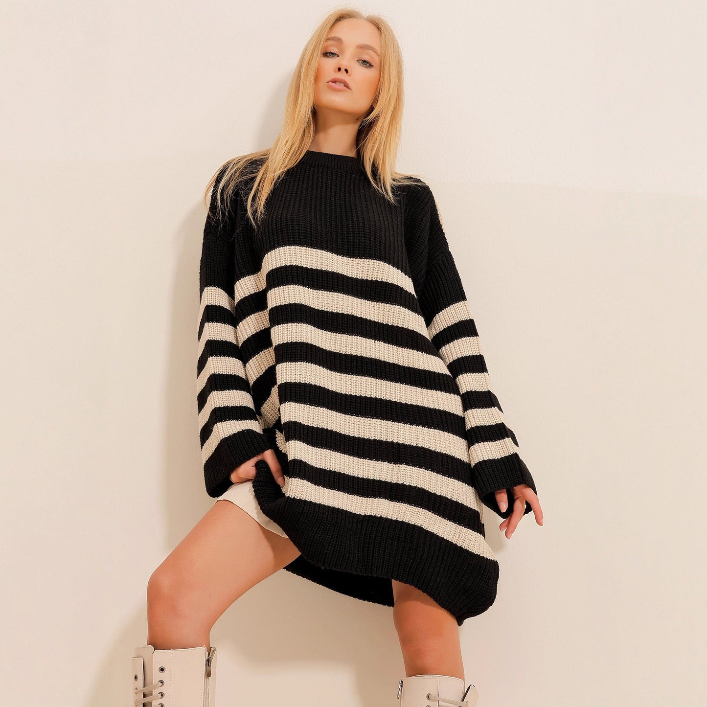 Damen Strickpullover Lässig Gestreift Überschnittene Schultern