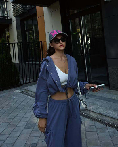 Damen Sportanzug mit Kapuze und weiten Hosen Eveloria