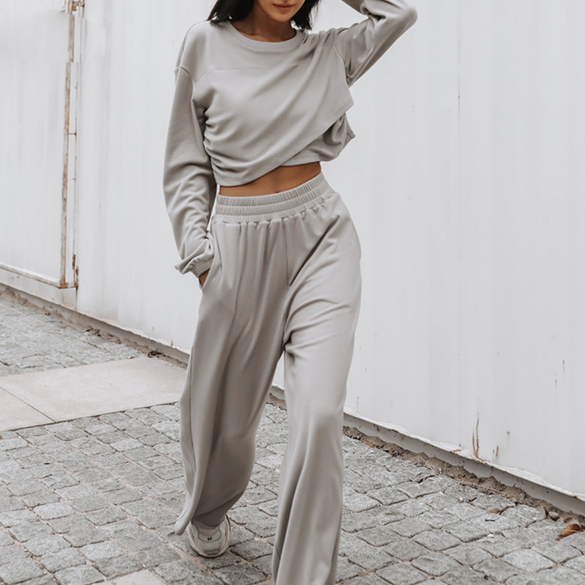 Damen Sweatshirt Set Cropped Jogginghose Eveloria