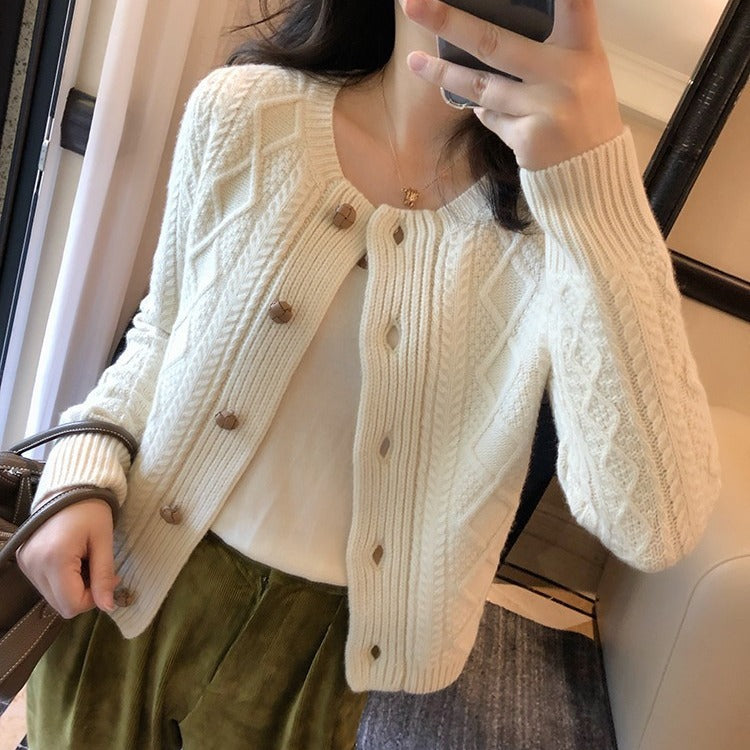 Damen Grobstrickjacke Zopfmuster Dekorative Knöpfe Beige