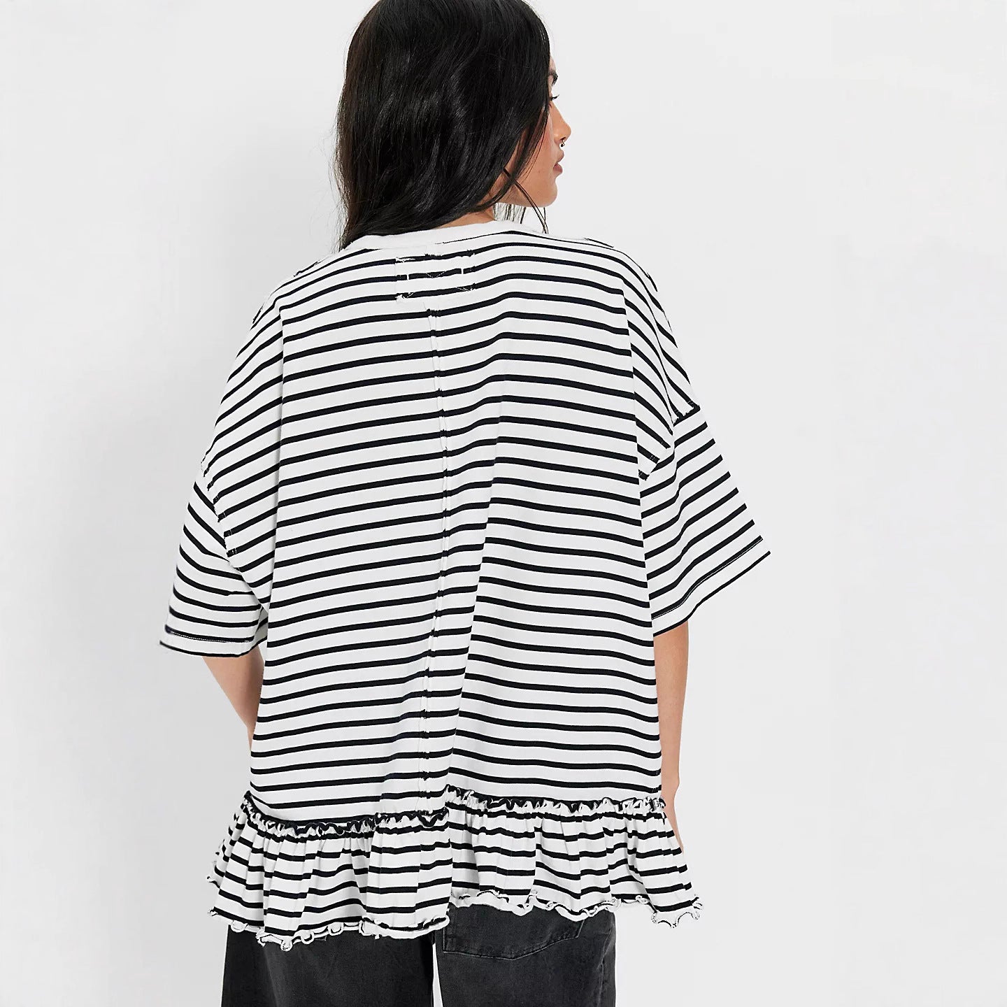 Damen Oversized T-Shirt Streifen Rüschendetail Weiss