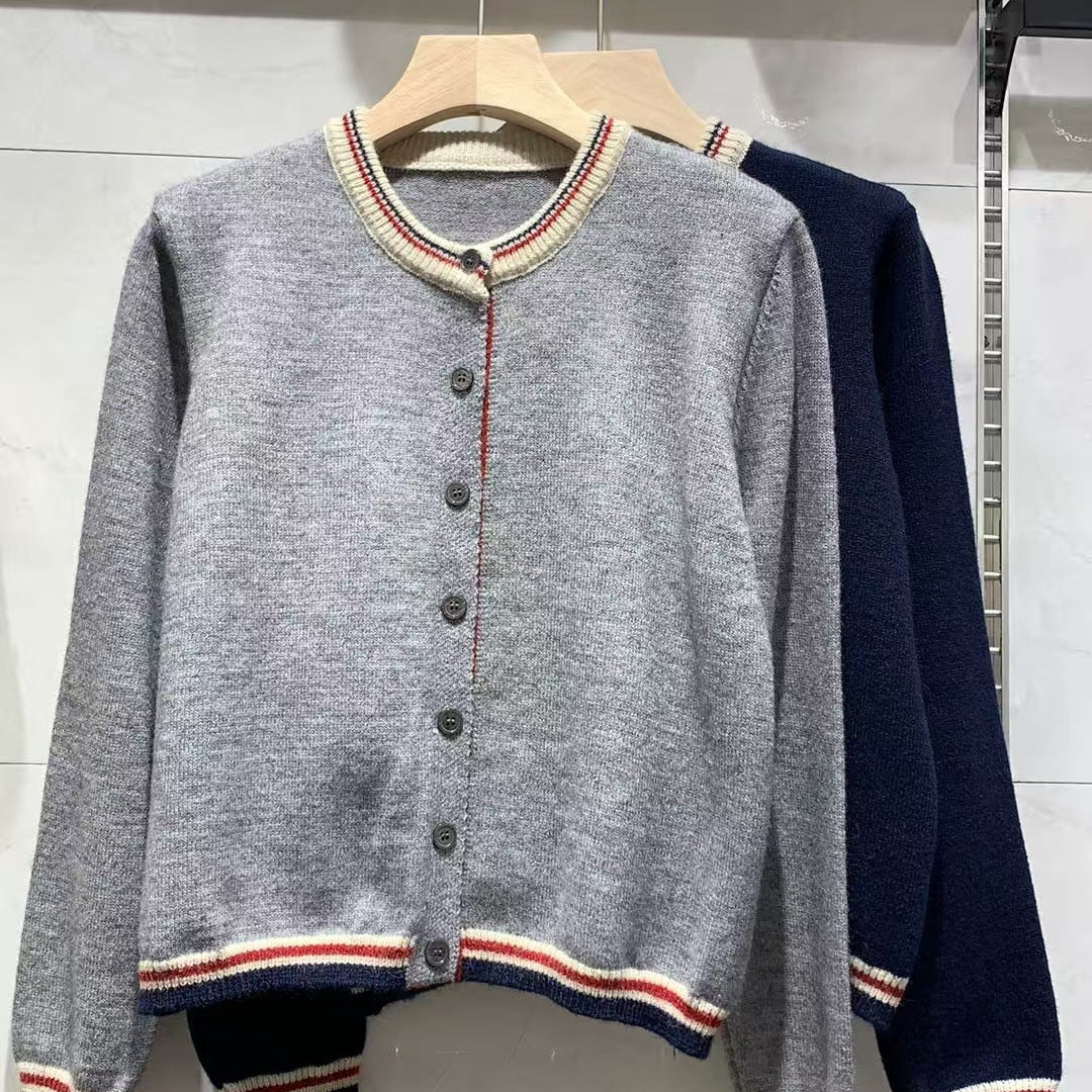 Damen Strickjacke Kontrastbündchen Knopfdetails Eveloria