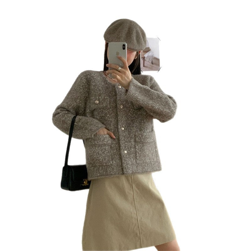 Damen Strickjacke Kuschelig Perlenknöpfe Beige