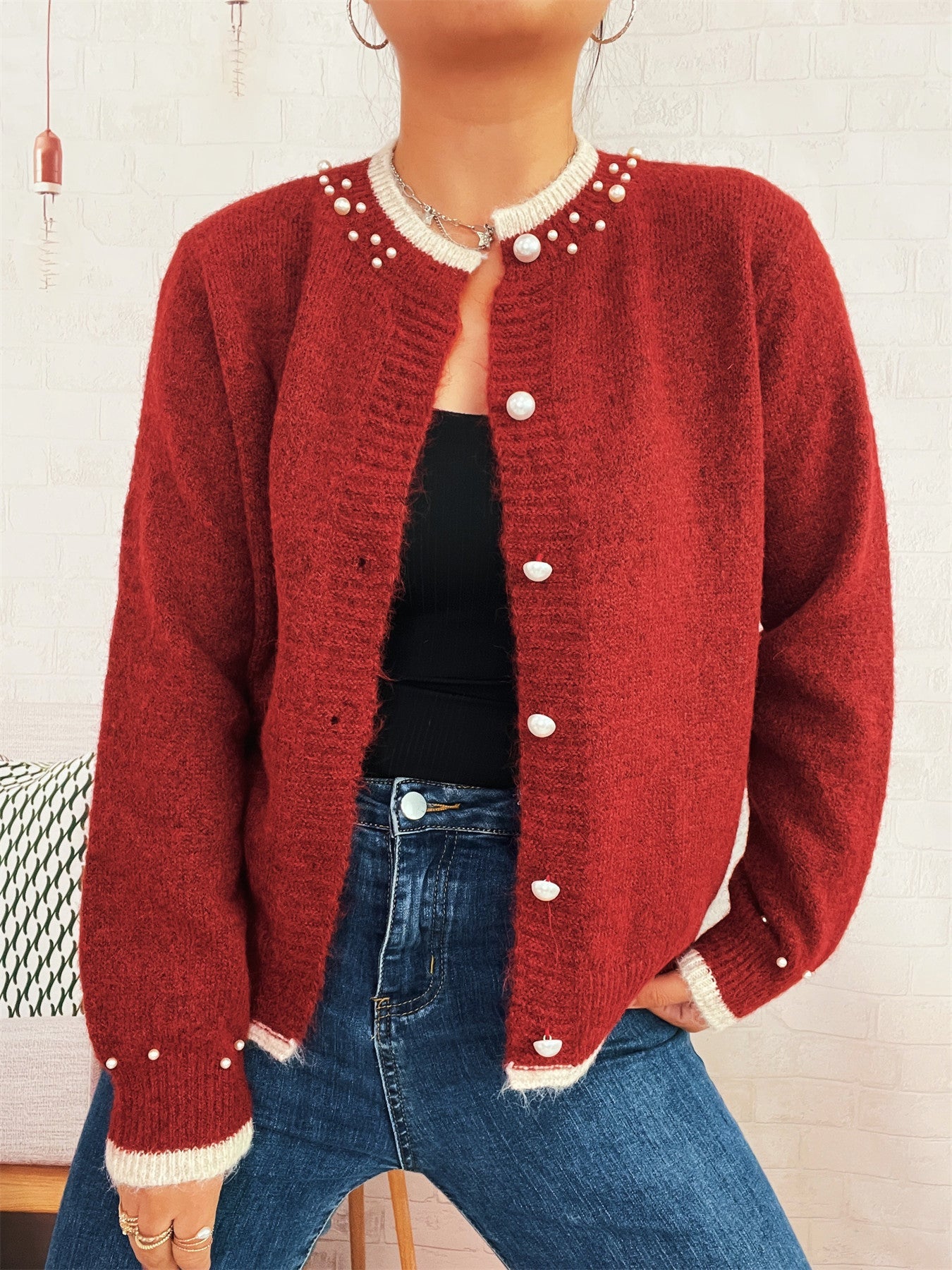 Damen Strickjacke Edel mit Perlenverzierungen und Knöpfen
