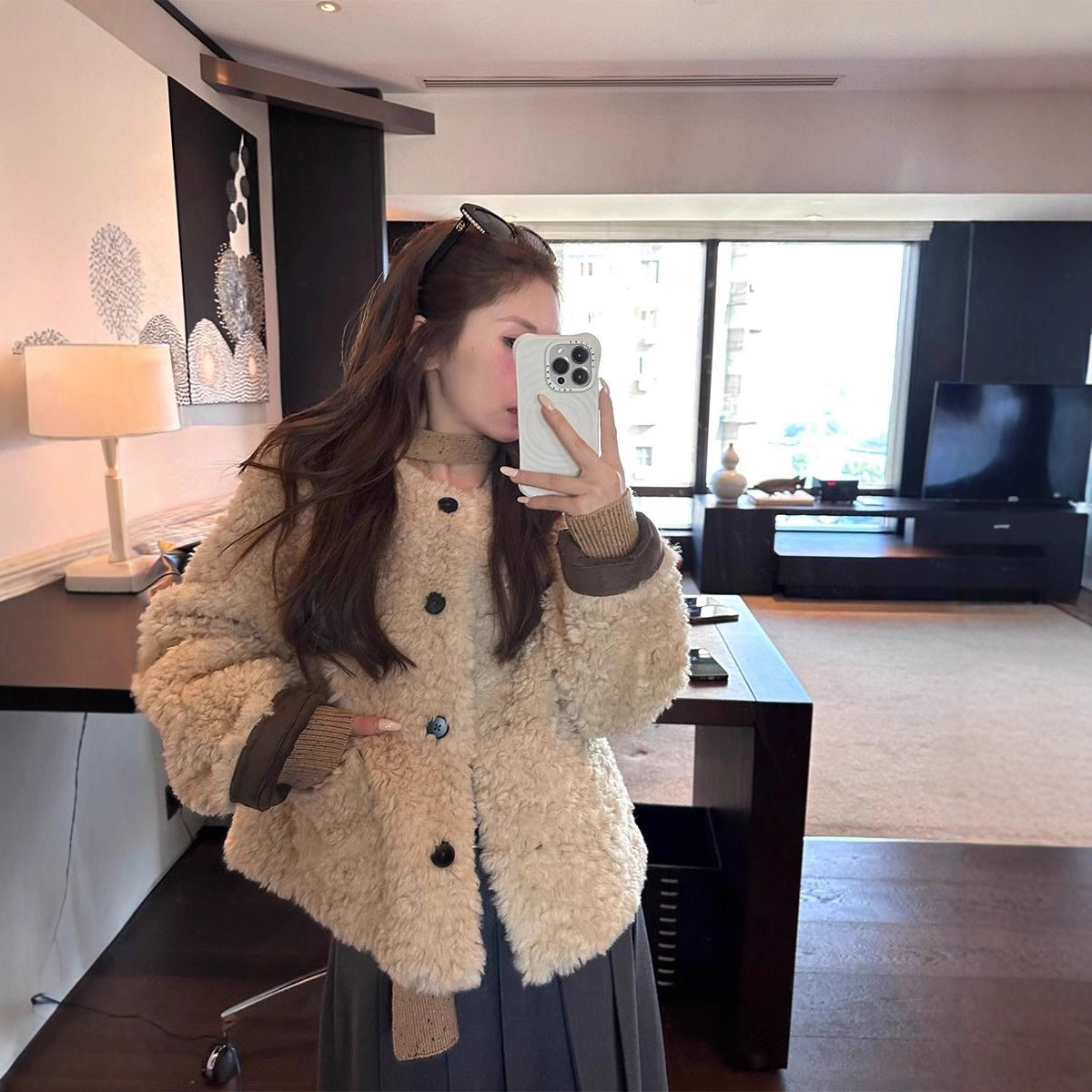 Damen Plüschjacke Kuschelig Knöpfe Beige - Eveloria