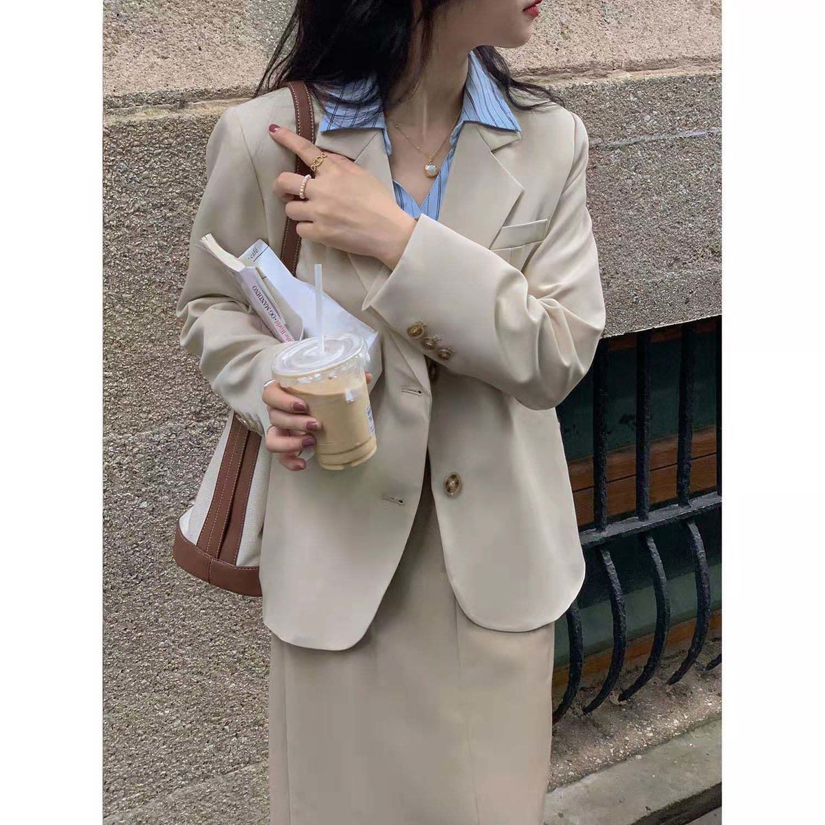Damen Blazer Elegant Schnitt Eveloria