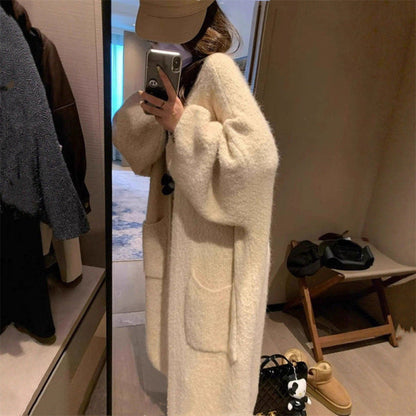 Damen Strickjacke Fluffig Weite Passform Große Taschen Beige