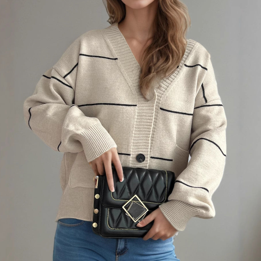 Damen Strickjacke mit Taschen und Knöpfen Eveloria