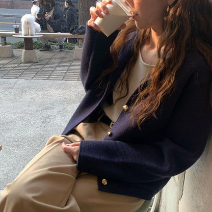 Damen Bouclé-Jacke mit goldenen Knöpfen Eveloria