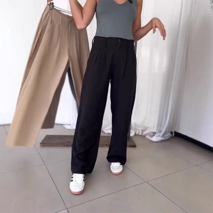 Damen High-Waist-Hosen mit Falten Eveloria - Eveloria
