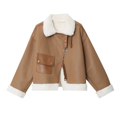 Damen Lammfelljacke Cropped Schnitt mit Druckknöpfen Eveloria