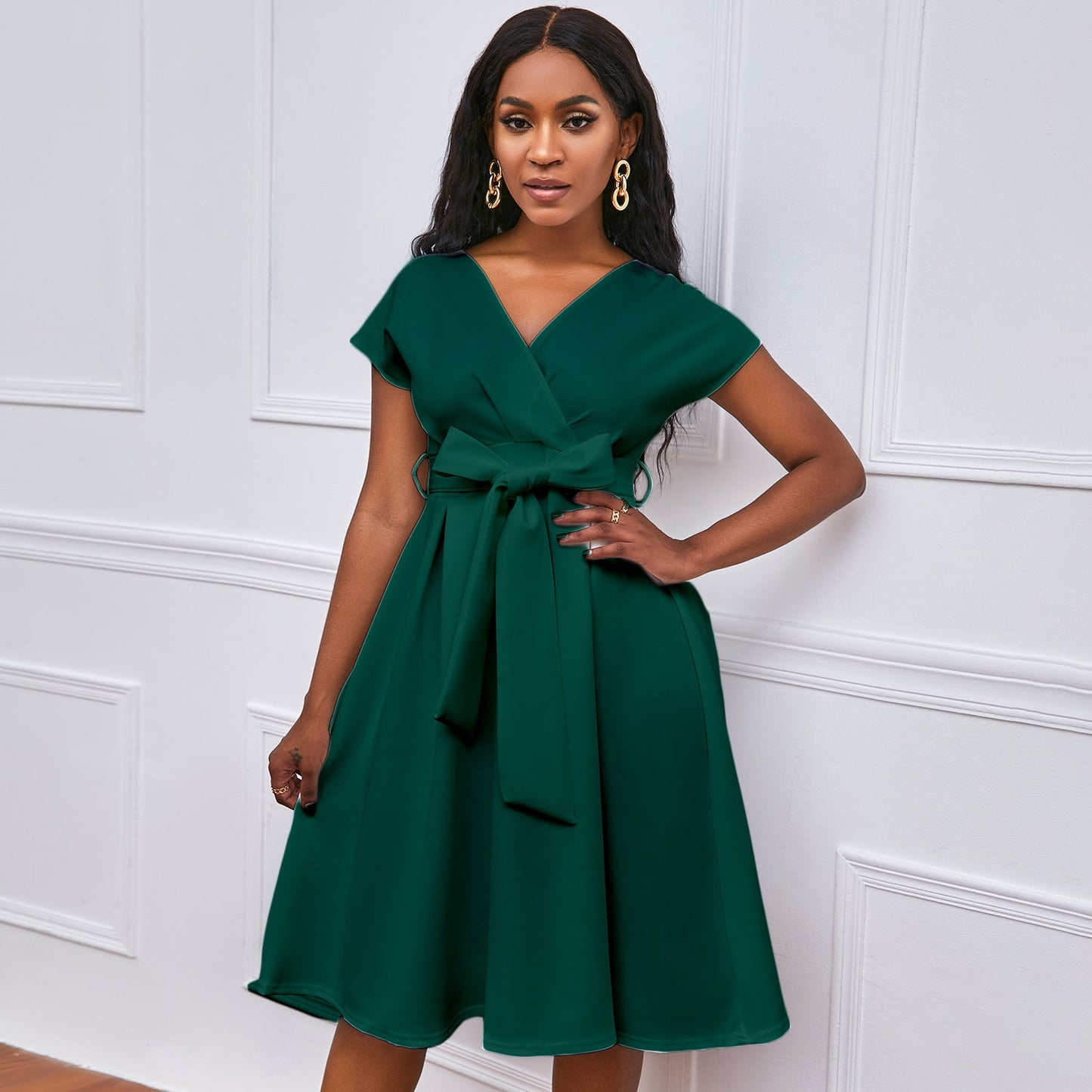 Damen Wickelkleid V-Ausschnitt Gürtel Eveloria