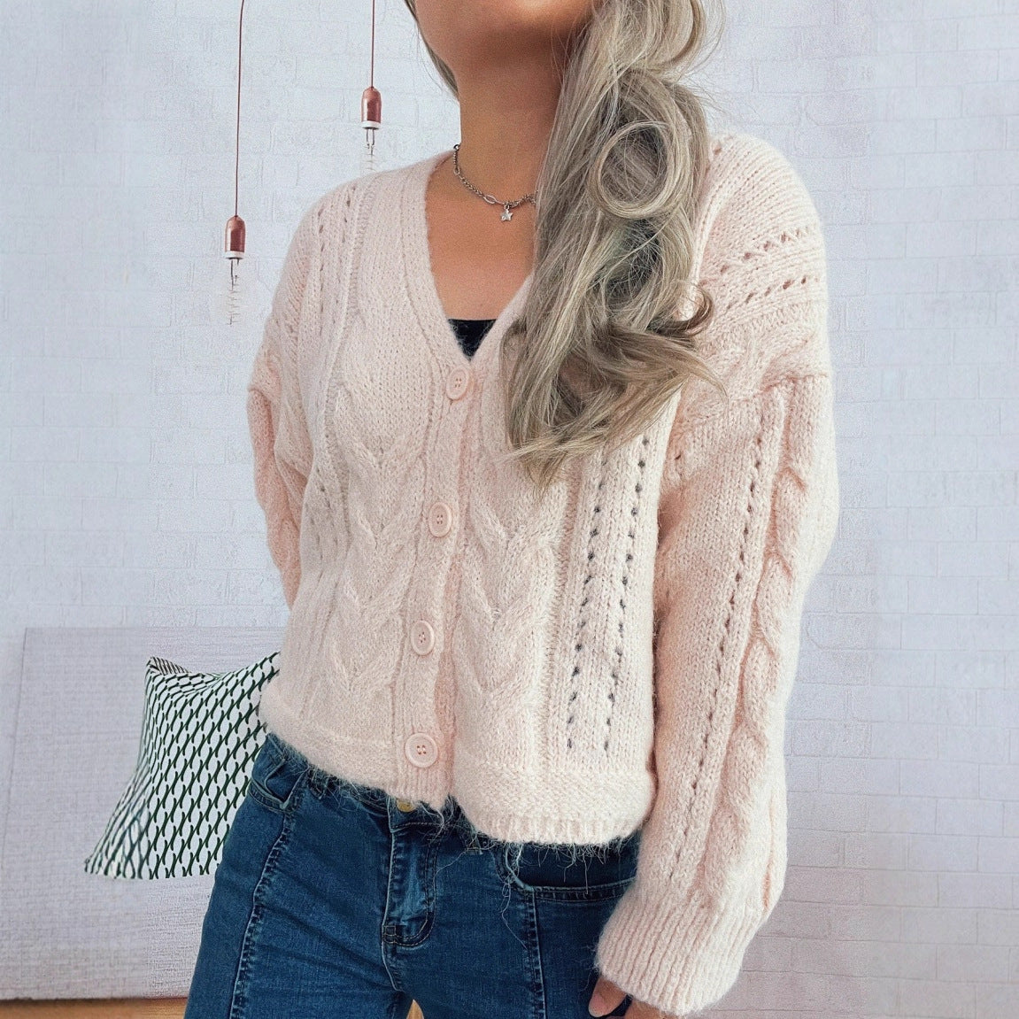 Damen Strickjacke V-Ausschnitt Voluminöse Ärmel Eveloria