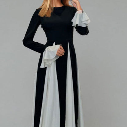 Damen Maxikleid mit Trompetenärmeln und Farbkontrast