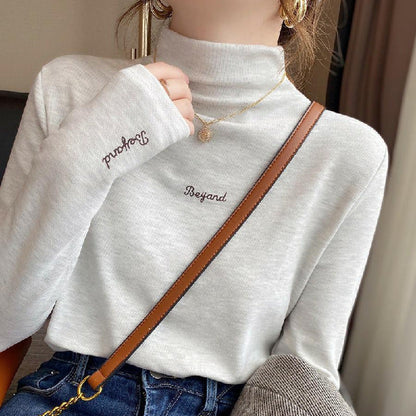 Damen Turtleneck-Pullover Eveloria mit Schriftzug