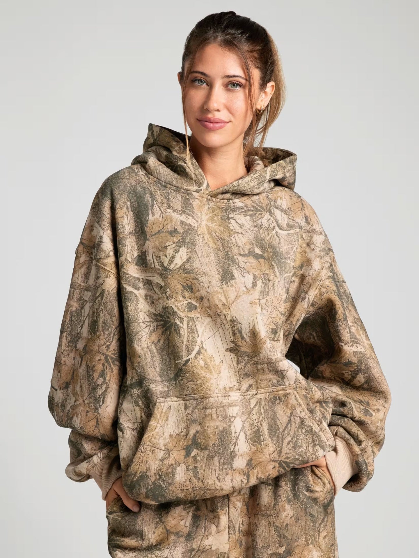 Damen Oversized Kapuzenpullover Camouflage-Design