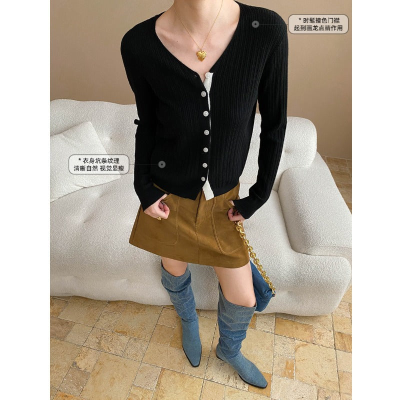 Damen Strickjacke V-Ausschnitt Knopfdetail Grau