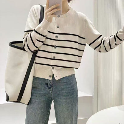 Damen Strickcardigan Klassische Streifen Knöpfe Beige - Eveloria