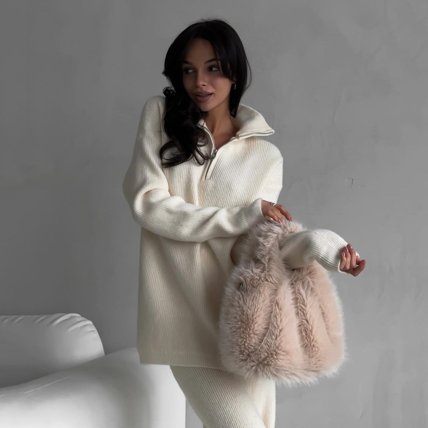Damen Oversized Strickpullover Hochkragen Reißverschluss Eveloria