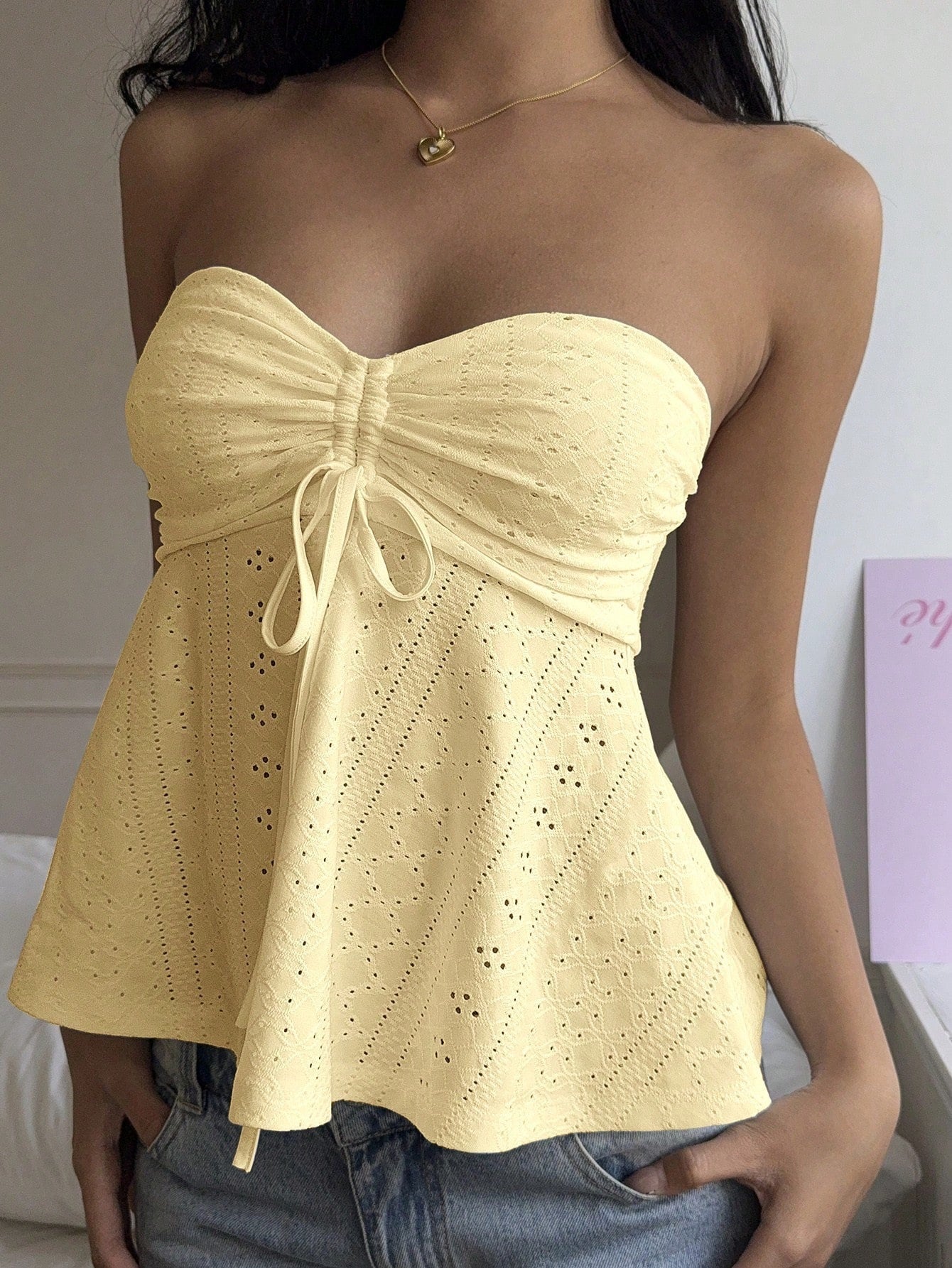 Damen Off-Shoulder Bluse Spitzen-Design Weiß