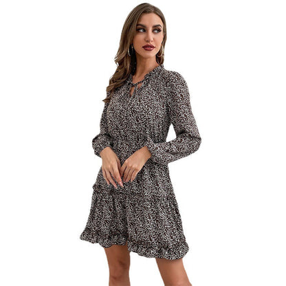 Damen Wickelkleid mit Rüschendetails und Blumenmuster