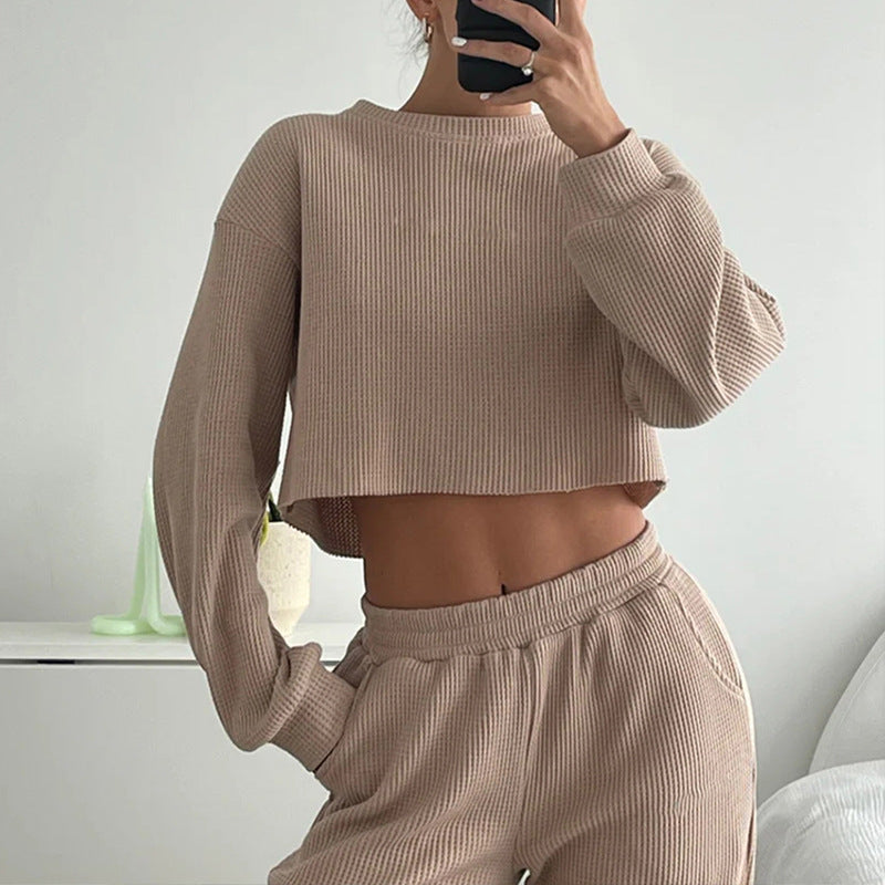 Damen Set Cropped Sweatshirt Weite Hose Eveloria