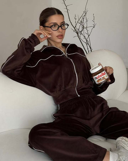Damen Velours-Joggingset Hochkragen Reißverschluss Eveloria