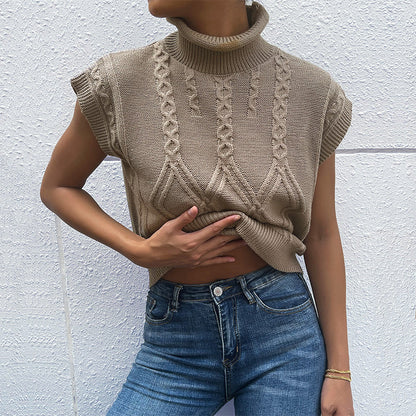 Damen Strickoberteil mit hohem Kragen und Zopfmuster - Eveloria