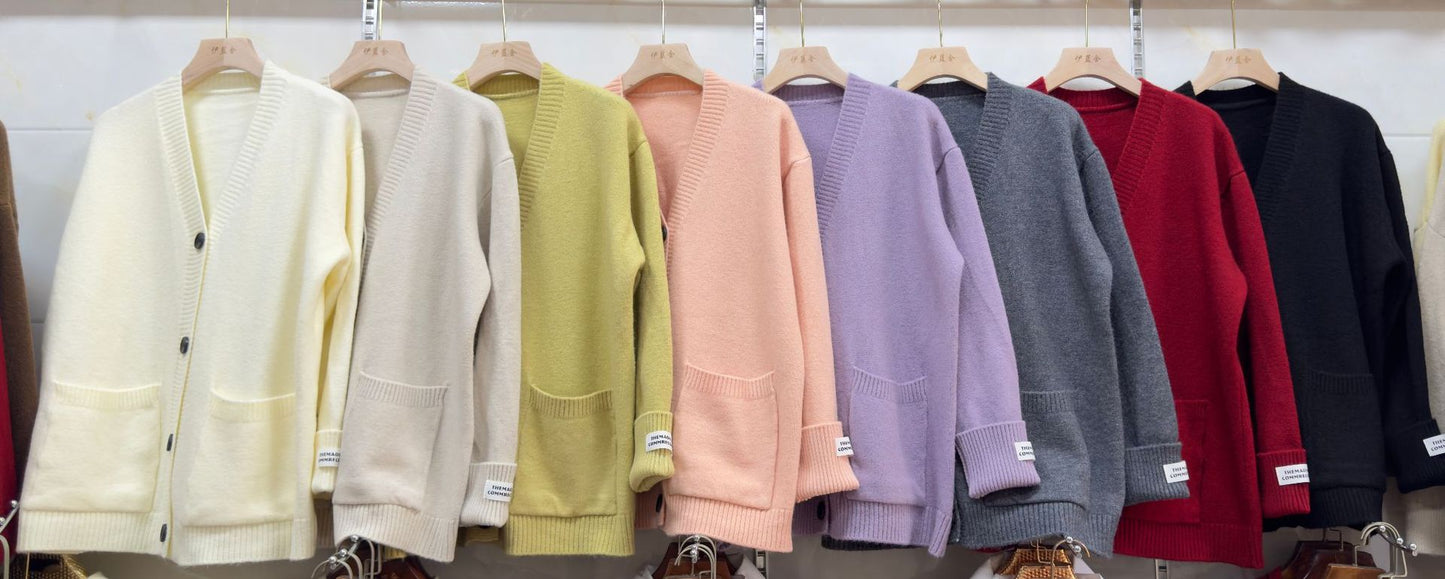 Damen Oversized Cardigan Große Taschen Knöpfe Beige