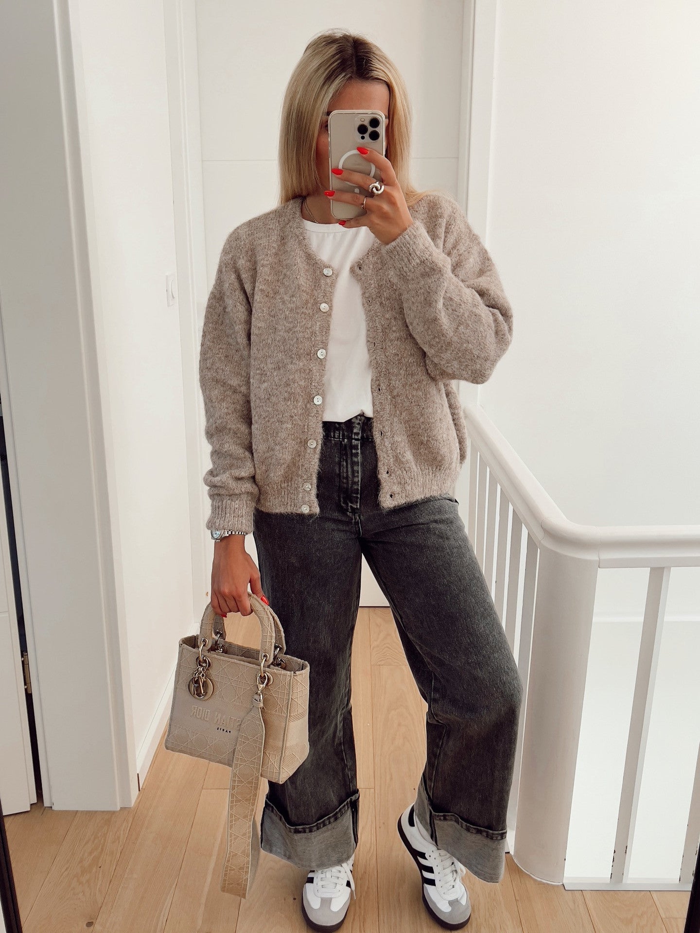 Damen Strickjacke Lässig Knöpfe Feinripp Eveloria