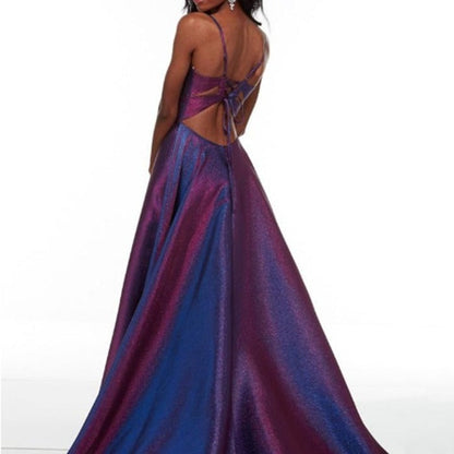 Damen Abendkleid mit Seitenschlitz Eveloria