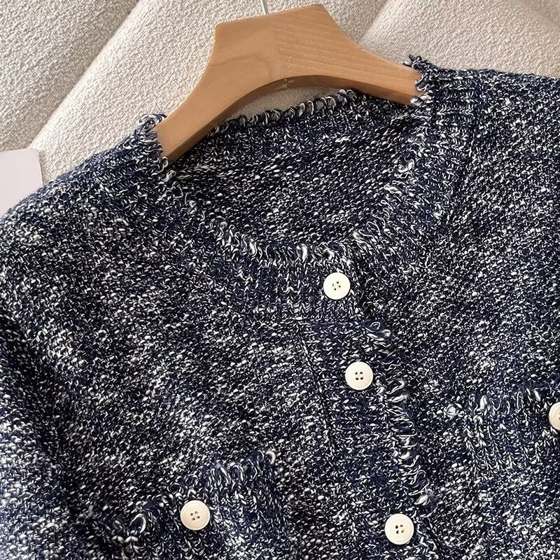 Damen Strickjacke mit Knöpfen und Taschen Eveloria