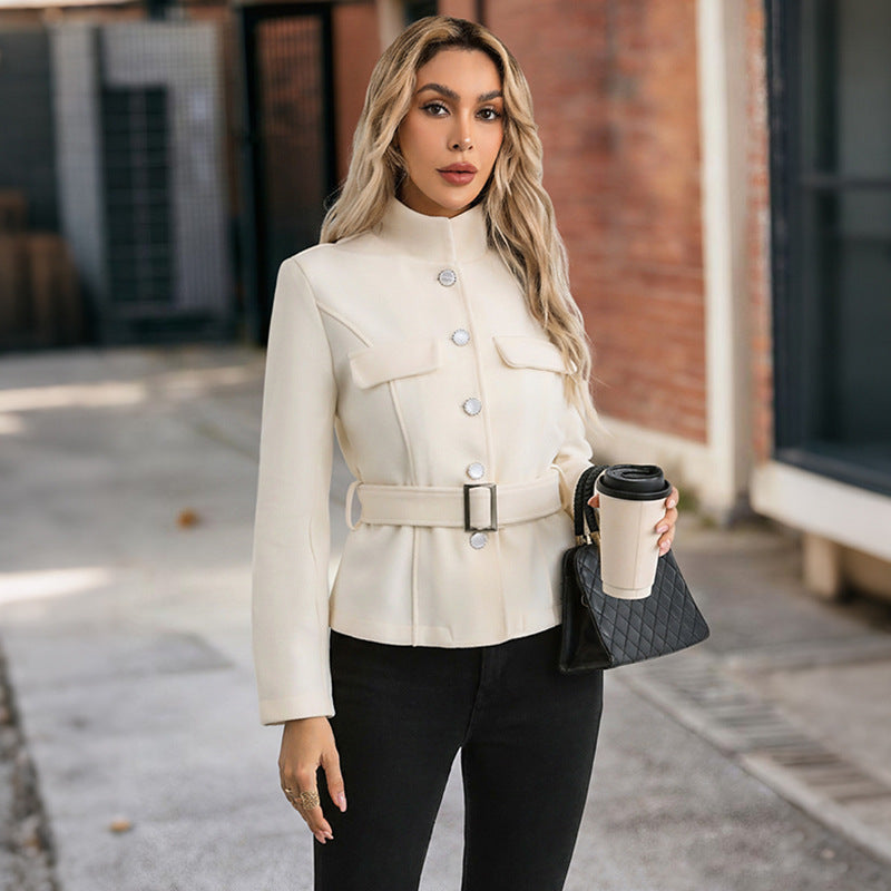 Damen Blazerjacke mit Gürtel und Taschen Schwarz Eveloria - Eveloria