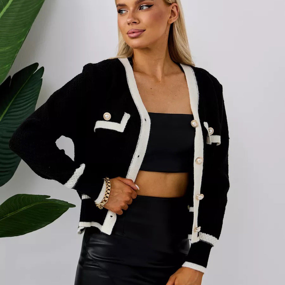 Damen Strickjacke mit Perlenknöpfen und Taschen