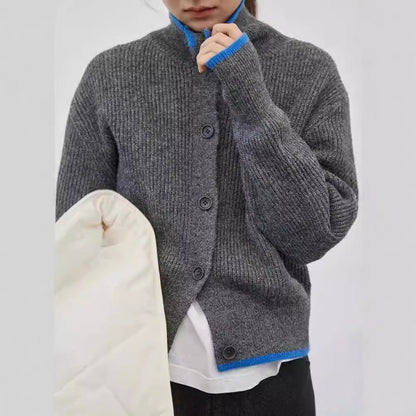 Damen Strickjacke Stehkragen Dekorative Knöpfe Eveloria
