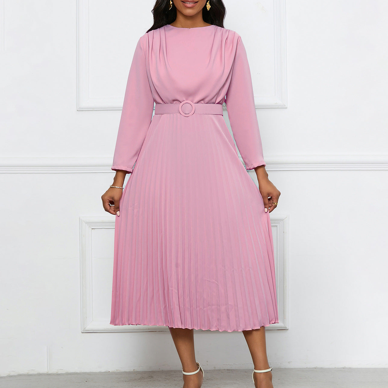 Damen Plisseekleid mit Gürtel und Falten Elegantes Damenkleid Schwarz - Eveloria