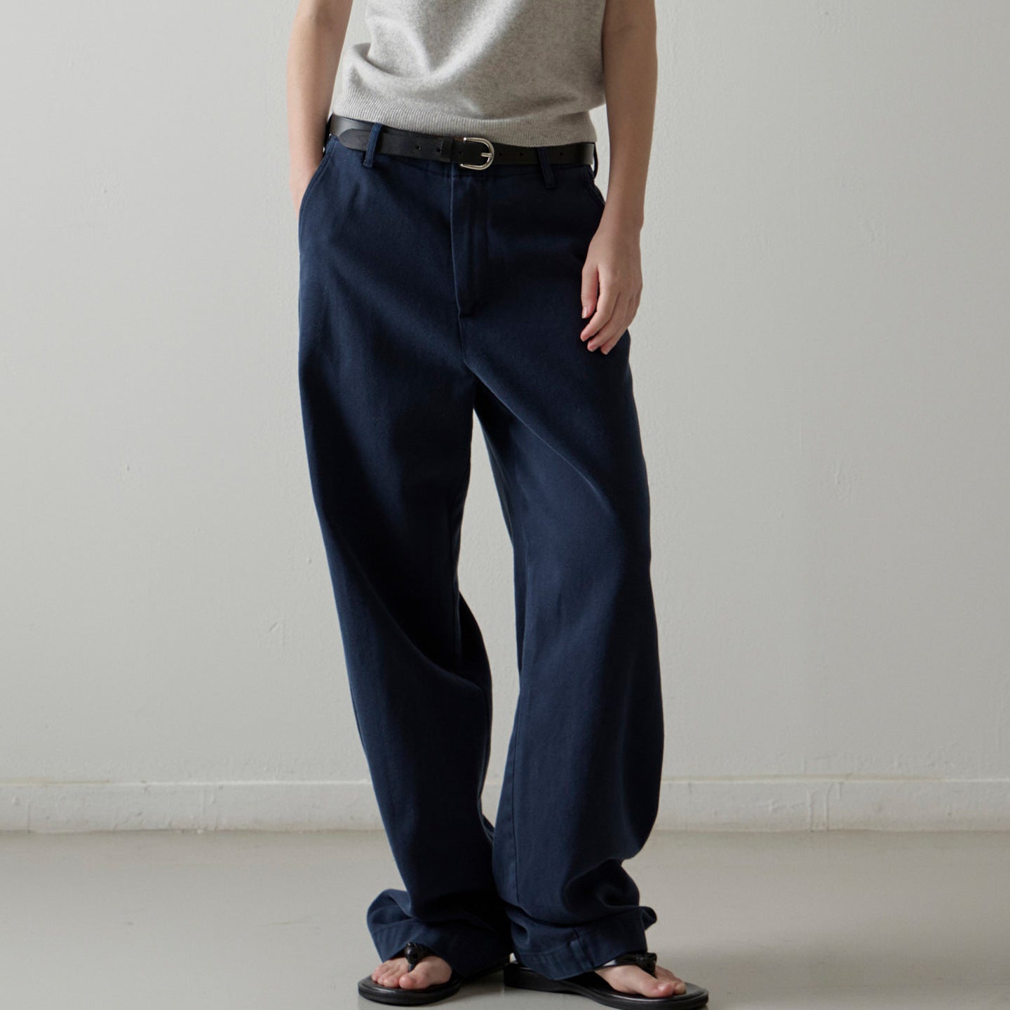 Damen High-Waist Jeans Hose Weites Bein Eveloria