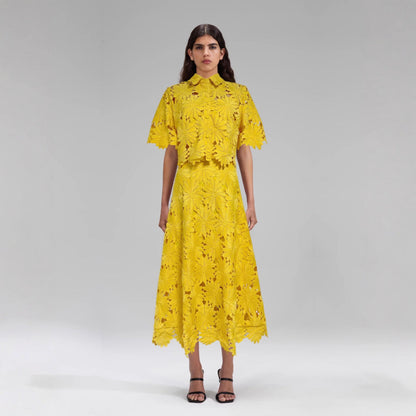 Damen Blumenkleid Hochkragen Voluminöse Ärmel Eveloria